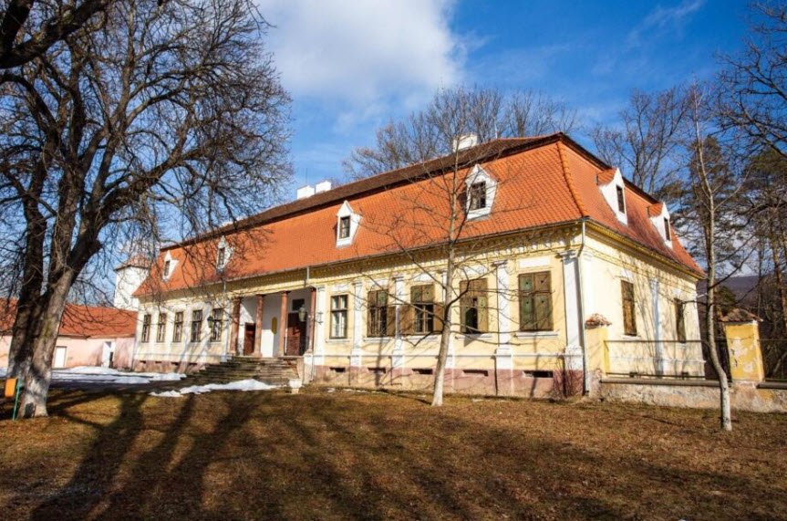 Castelul Mikó, Olteni, Romania, Romania